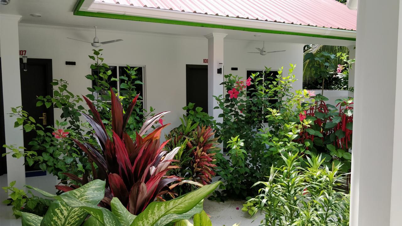 Athiriveli Hotell Thoddoo Exteriör bild