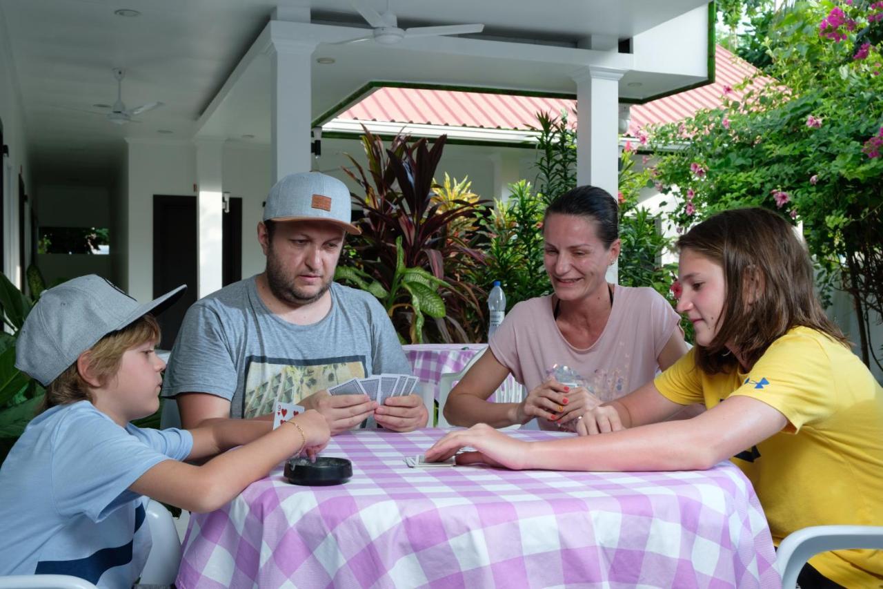 Athiriveli Hotell Thoddoo Exteriör bild